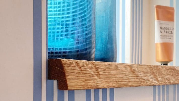 Fensterbank-Holz-innen