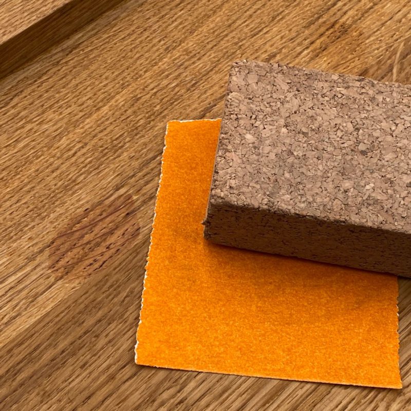 Flecken aus Holz entfernen • Zuschnittprofi.de