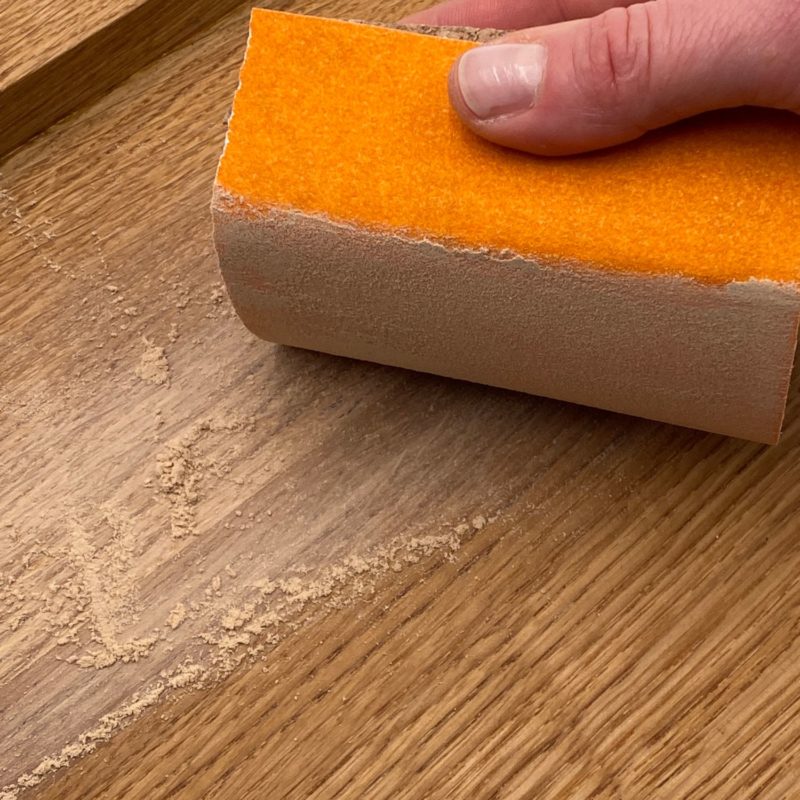 Flecken aus Holz entfernen • Zuschnittprofi.de