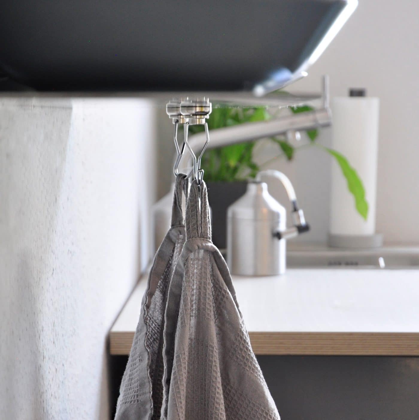 Wandregal aus Stahl im Industrial Style • Zuschnittprofi.de