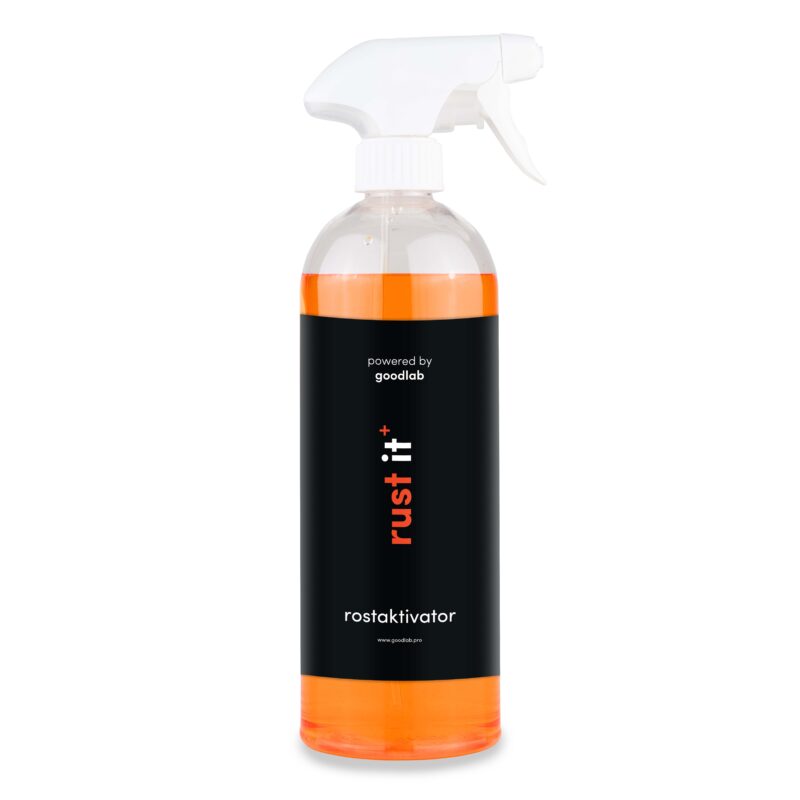 Eine Sprühflasche gefüllt mit einer orangen Flüssigkeit 750 ml