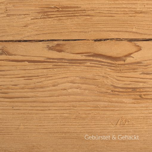 Detailansicht eines gebürsteten Retrotimber Bretts mit sichtbarer Holzmaserung und strukturierter Oberfläche.