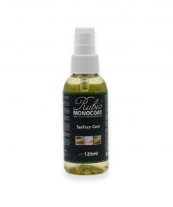 Rubio Monocoat Surface Care Spray Kit mit 750-ml-Sprühflasche und 100-ml-Seifenflasche.​