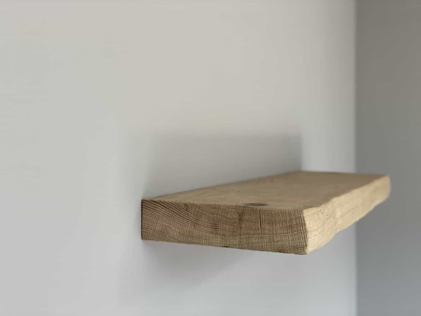 Holzregal für verdeckte Aufhängung - floating shelf